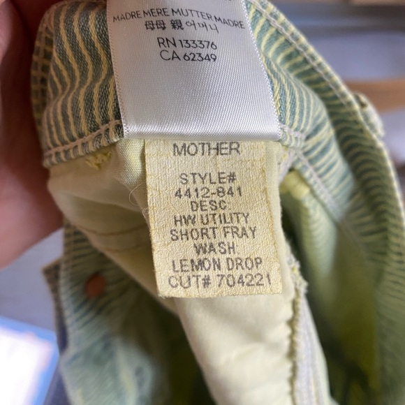 MOTHER Rainbow Choo Choo Lemon Drop High Waist Utility Fray Denim Shorts Size 28 - Picture 11 of 14